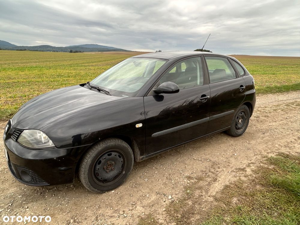 Seat Ibiza 1.4 16V Reference - 4