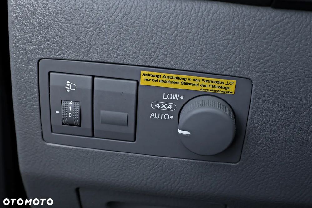 Kia Sorento 2.5 CRDi Executive - 36