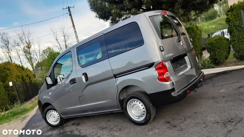 Nissan NV200 - 17