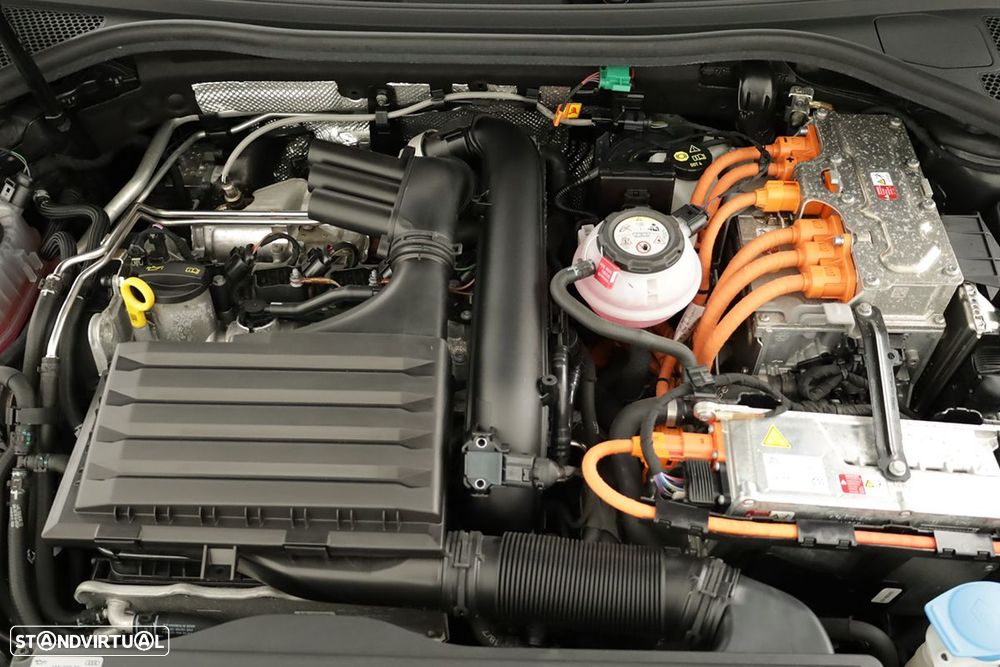 Audi A3 Sportback 45 TFSIe S line - 25