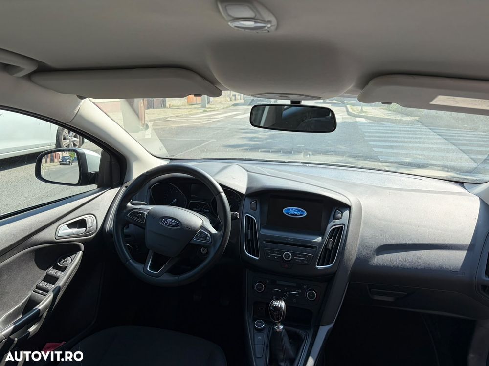 Ford Focus 1.0 EcoBoost Trend - 5