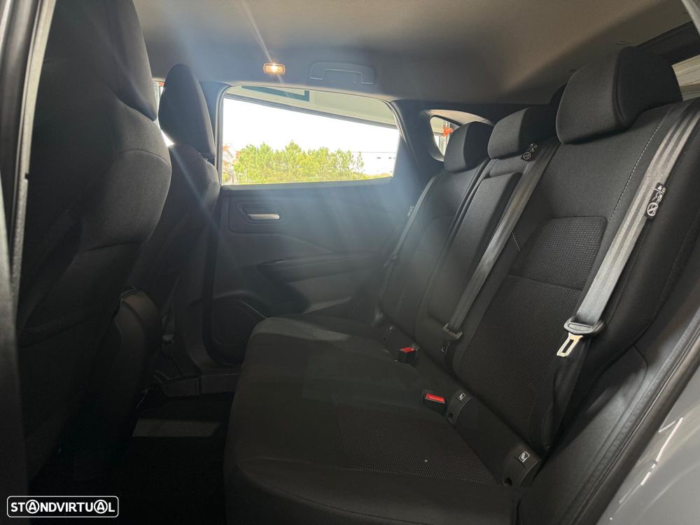 Nissan Qashqai 1.3 DIG-T Engage - 34