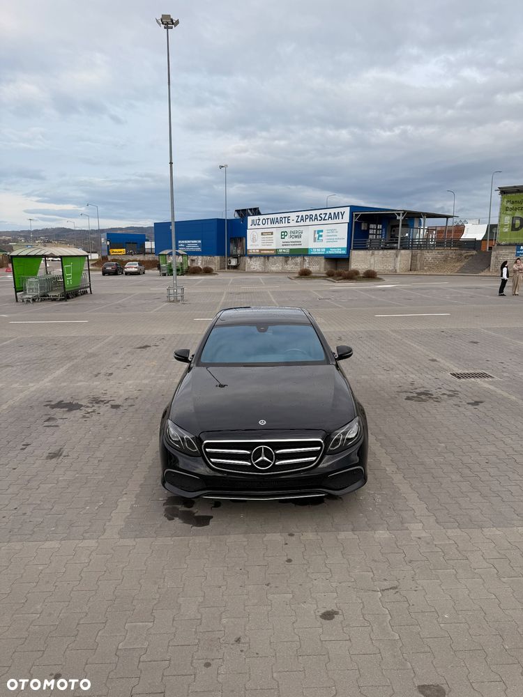 Mercedes-Benz Klasa E 220 d Avantgarde - 29