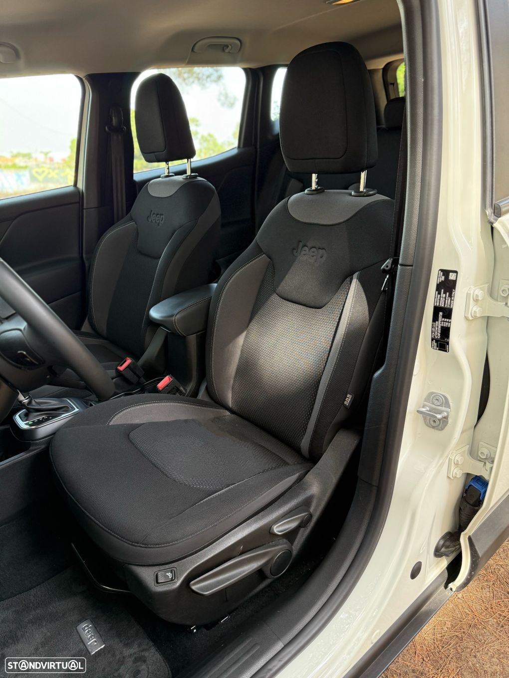 Jeep Renegade - 4