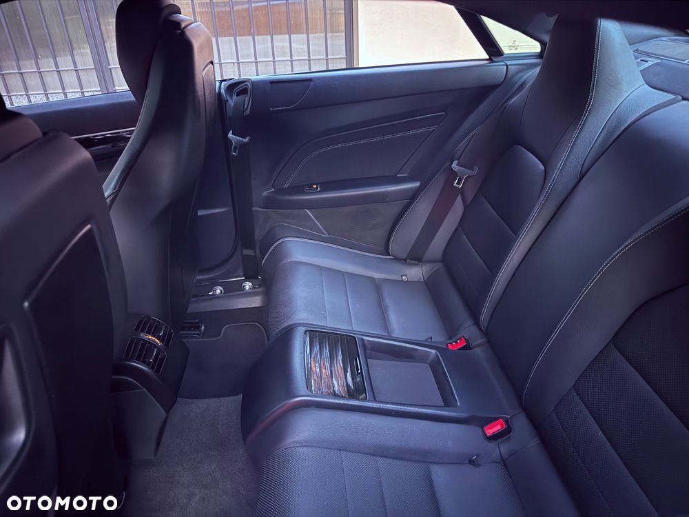 Mercedes-Benz Klasa E 220 CDI Coupe 7G-TRONIC - 15