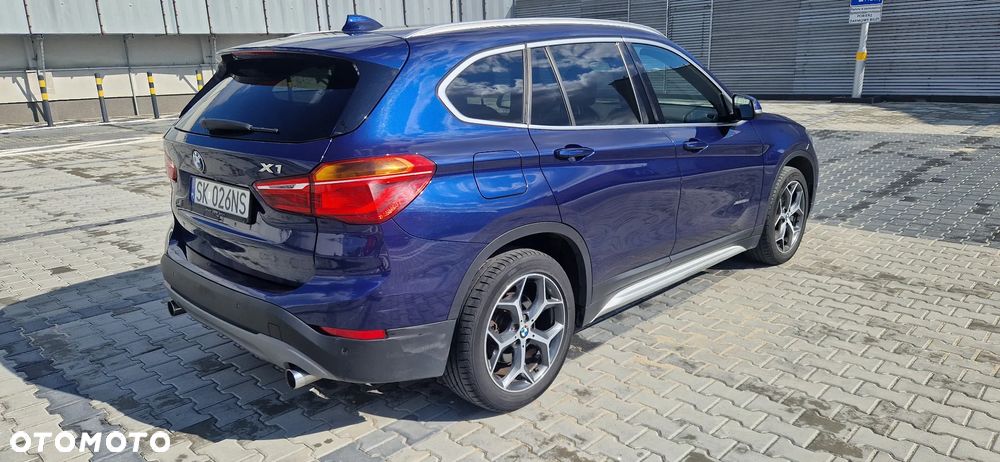 BMW X1 xDrive25d xLine - 23