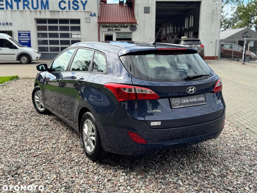 Hyundai i30 - 12