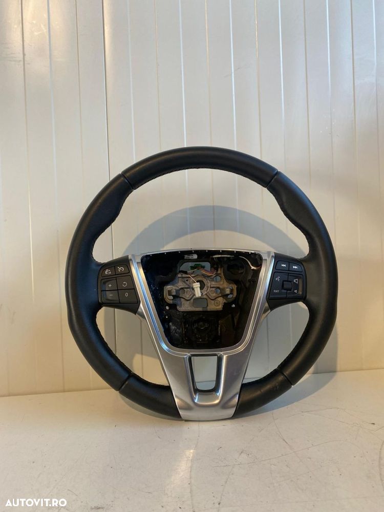 Volan piele VOLVO V40 XC60 S60 V60 V40CC 31455089 31455088