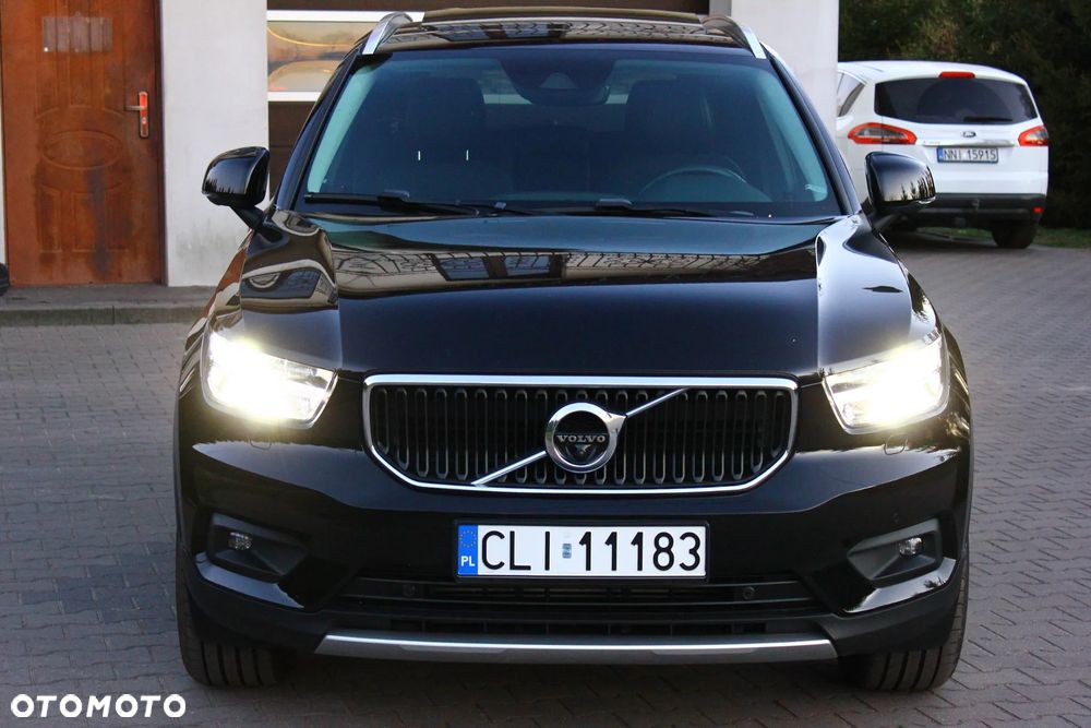 Volvo XC 40 D3 Momentum Pro - 23