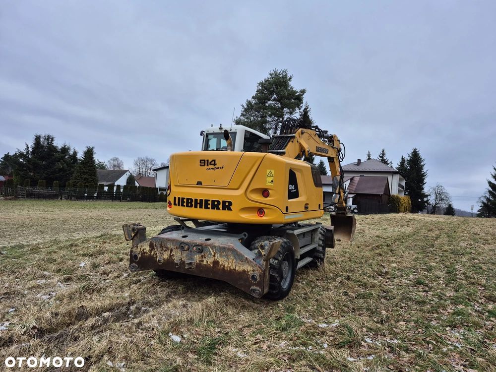 Liebherr A914 compact - 10
