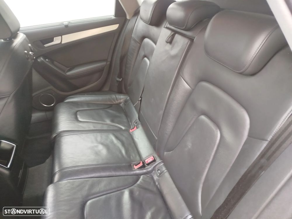 Audi A4 Avant 2.0 TDI Sport - 11