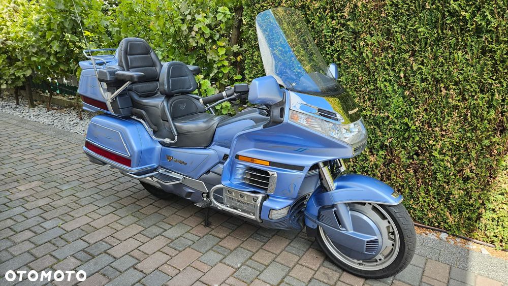 Honda GL - 4