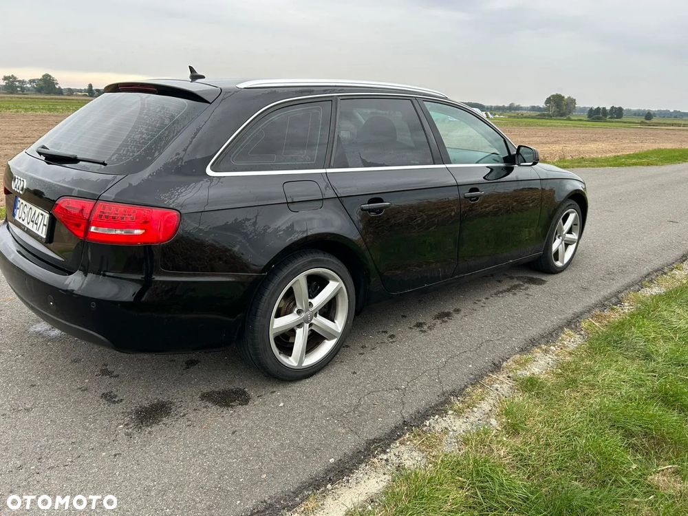 Audi A4 - 4