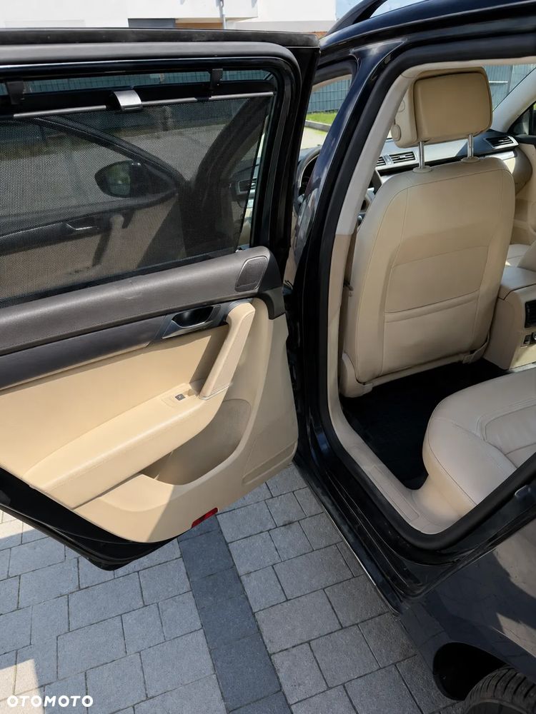 Volkswagen Passat 2.0 TDI Comfortline DSG - 8