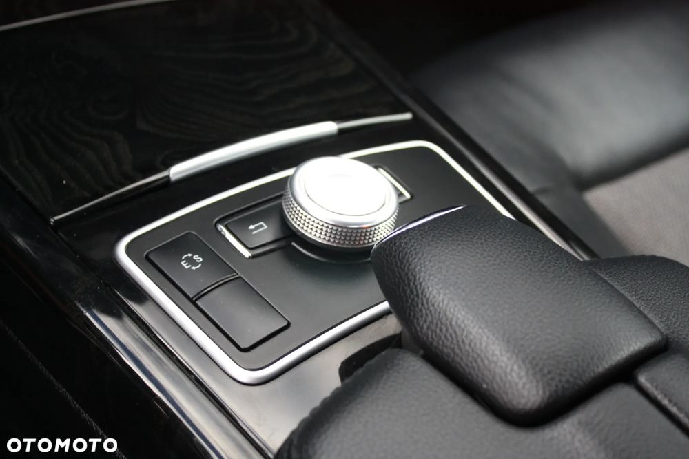 Mercedes-Benz Klasa E 220 CDI 7G-TRONIC Avantgarde - 28
