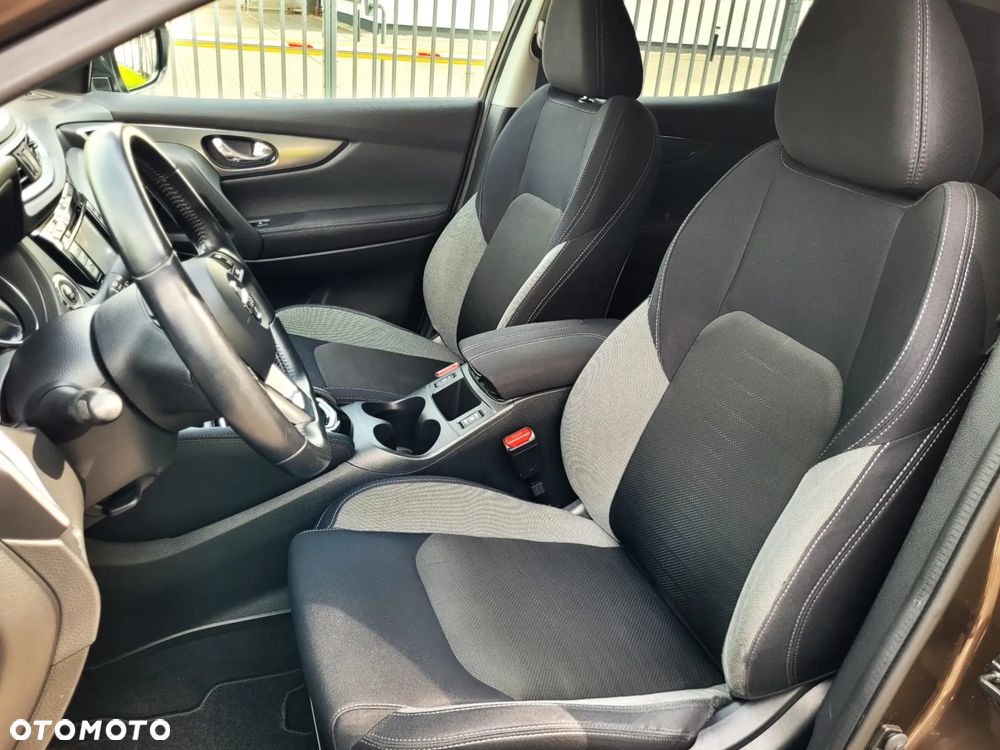 Nissan Qashqai 1.2 DIG-T N-Tec Xtronic - 23