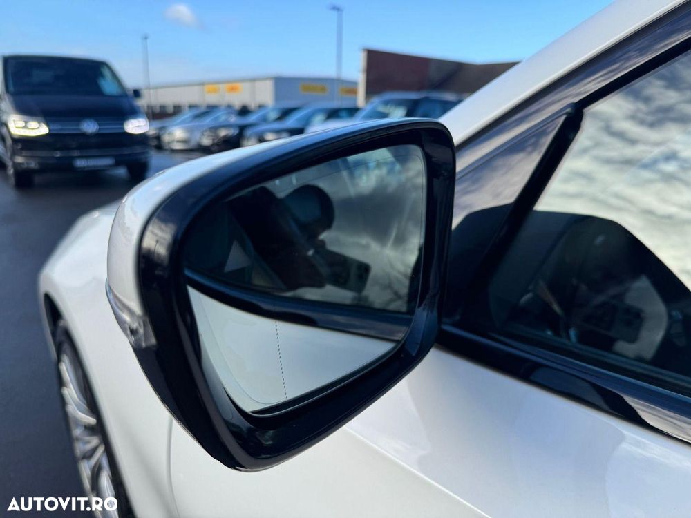 BMW Seria 3 320d xDrive Aut. Luxury Line - 2