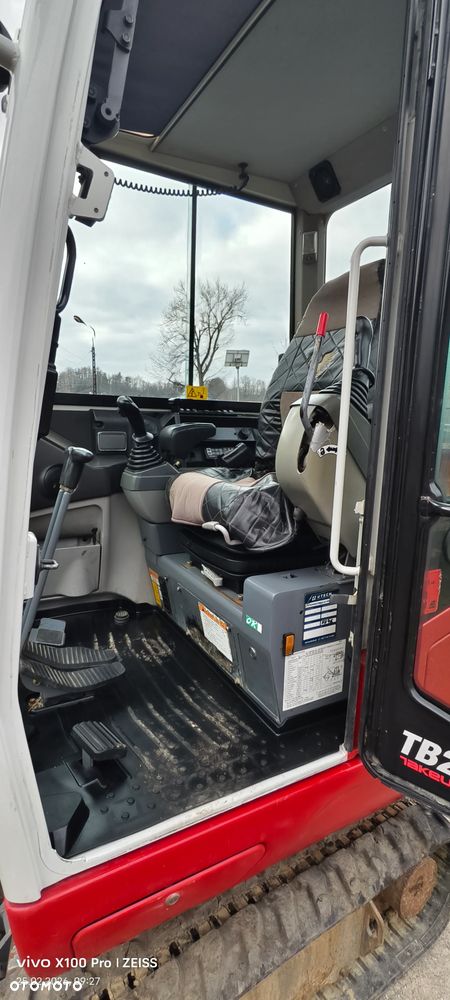 Takeuchi TB 230 - 6