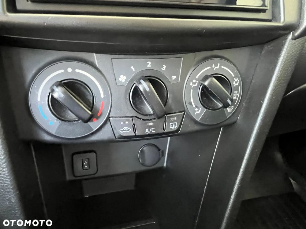 Suzuki Swift 1.2 Premium - 12
