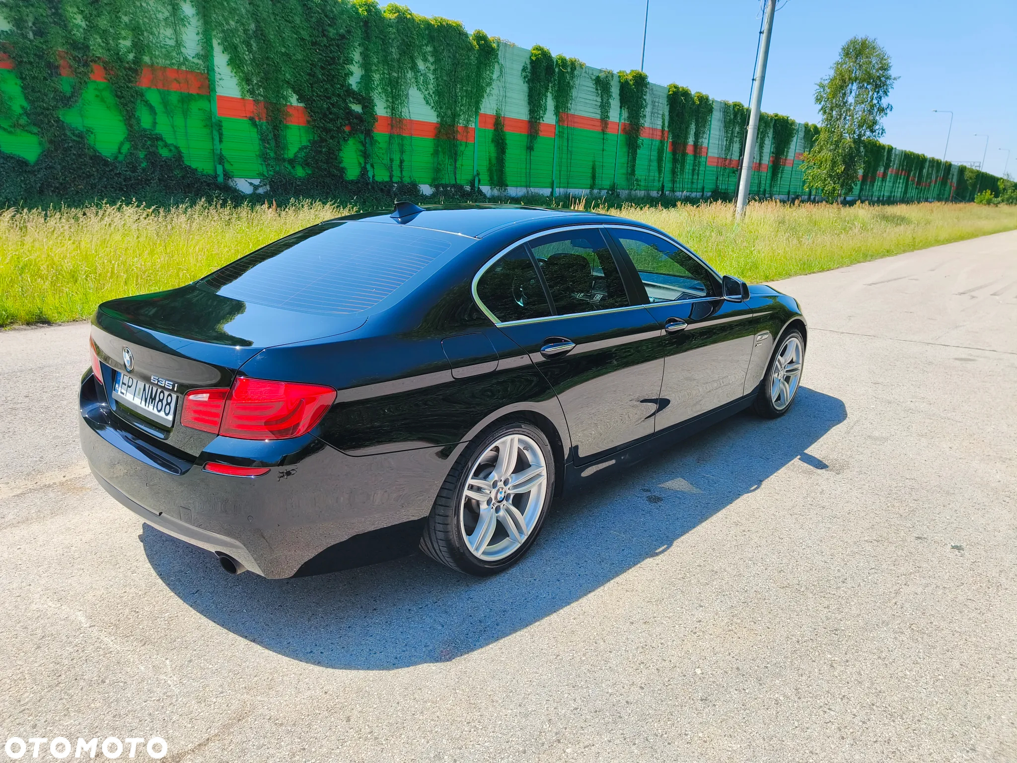 BMW Seria 5 535i xDrive - 7