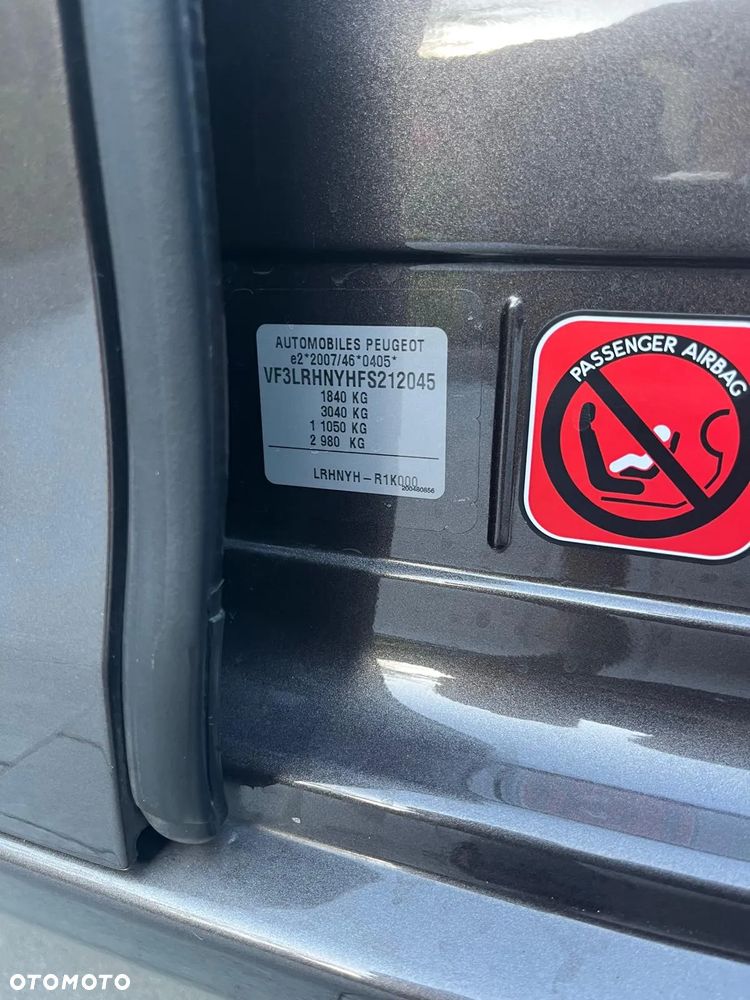 Peugeot 308 SW 1.2 PureTech Allure S&S - 18