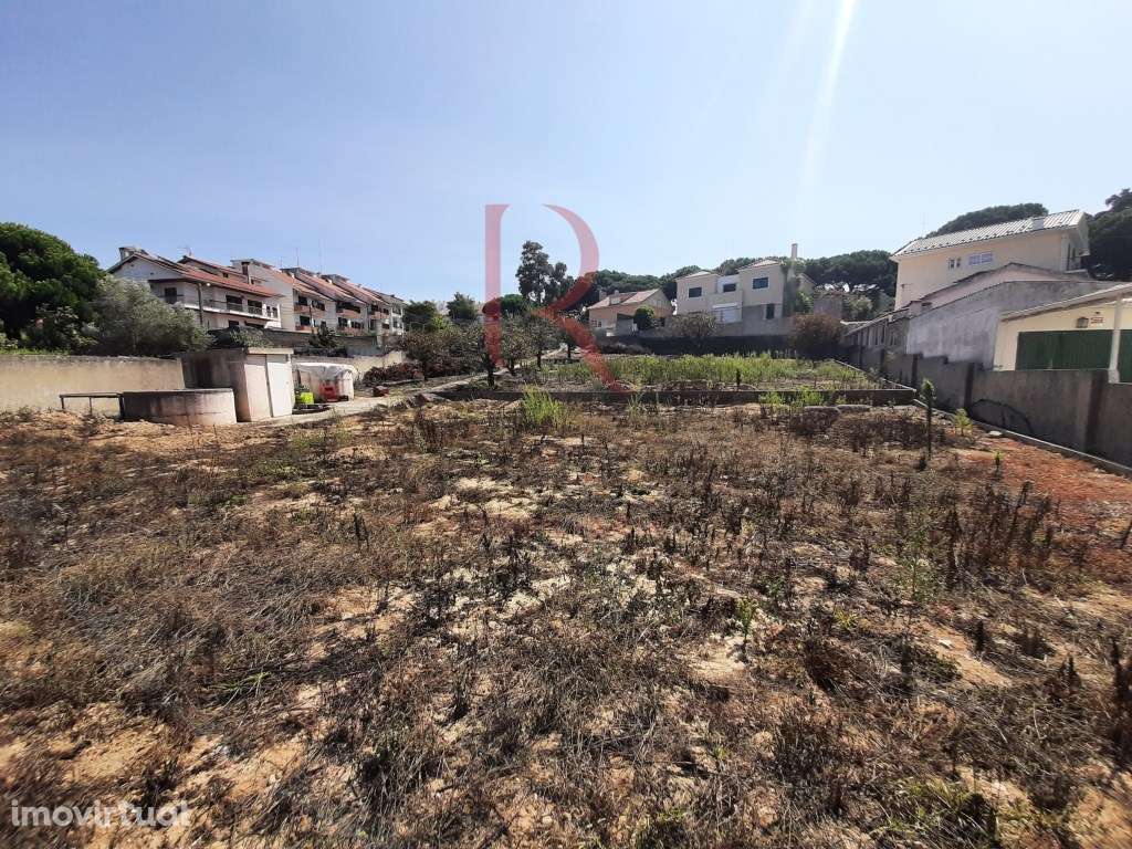 Moradia T3 isolada com garagem nos Capuchos, Costa da Caparica - Grande imagem: 5/32