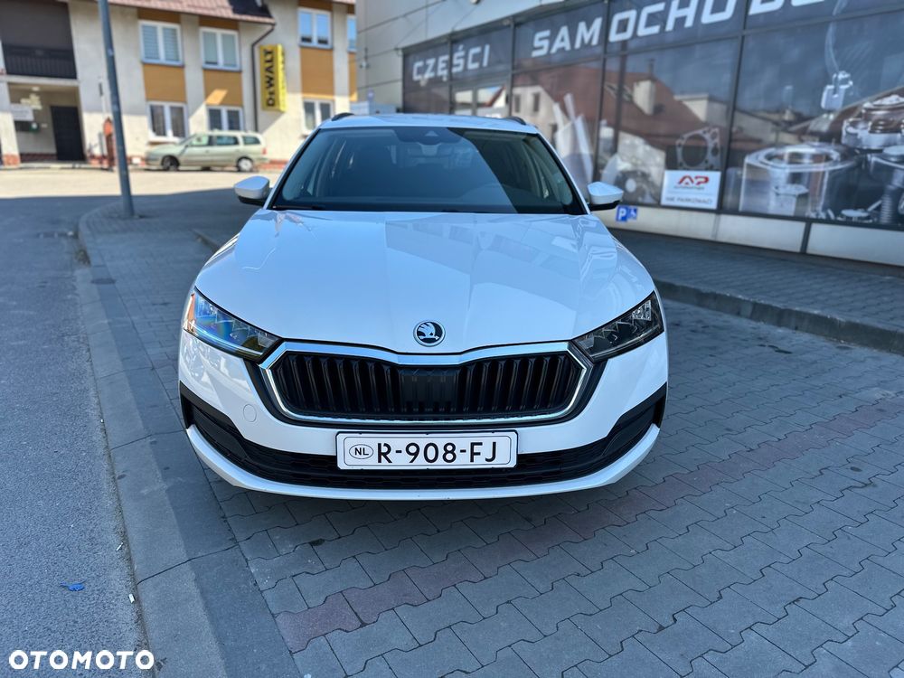 Skoda Octavia - 2