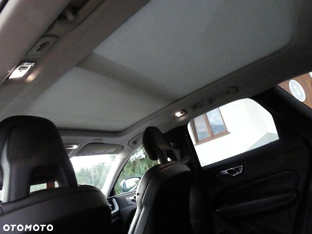 Volvo XC 60 T6 AWD Inscription - 21