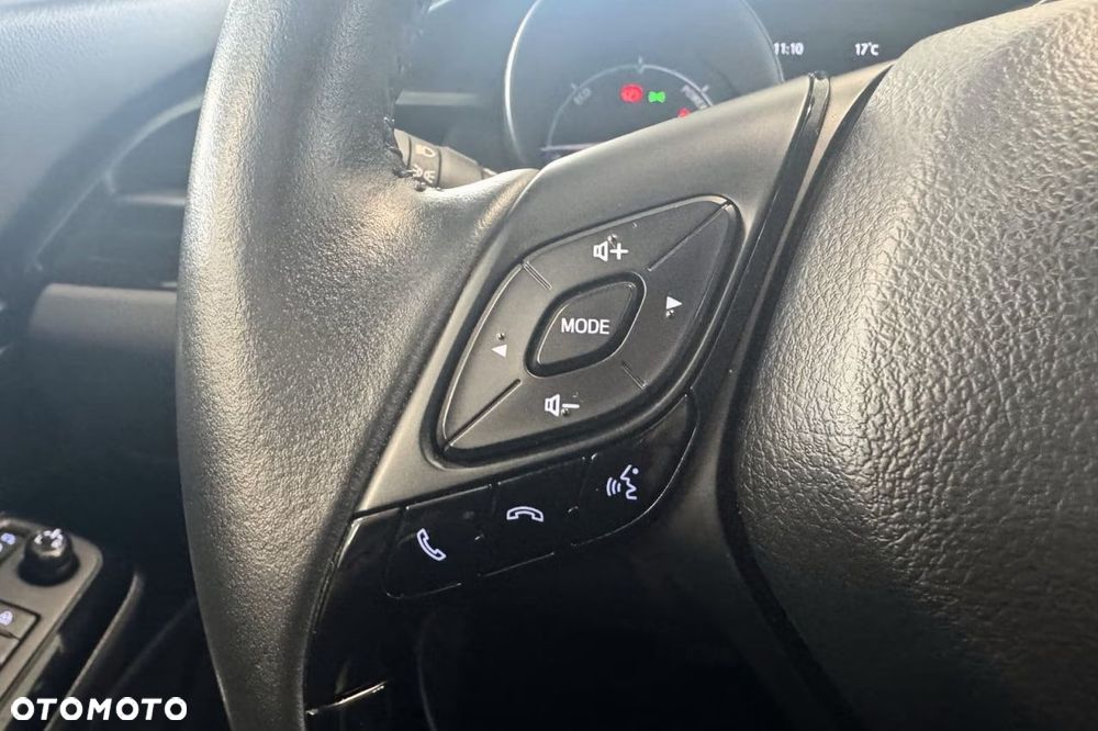 Toyota C-HR Lounge - 10