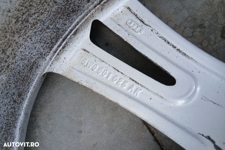 Janta aliaj cu anvelopa 18 8W0601025AK 245/40 R18 E-8.5JX18H2 ET29 8W - 8