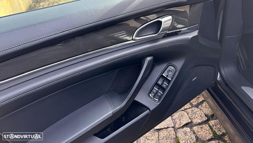 Porsche Panamera Platinum Edition - 20