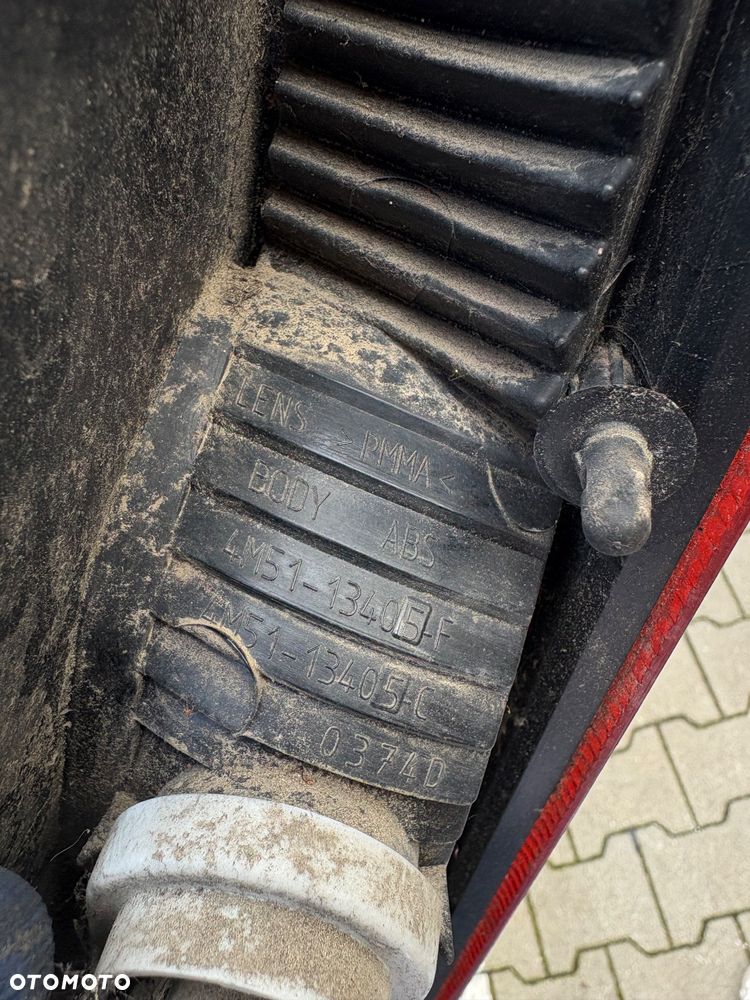 Lampa lewy i prawy tył Ford Focus MK2 kombi - 8