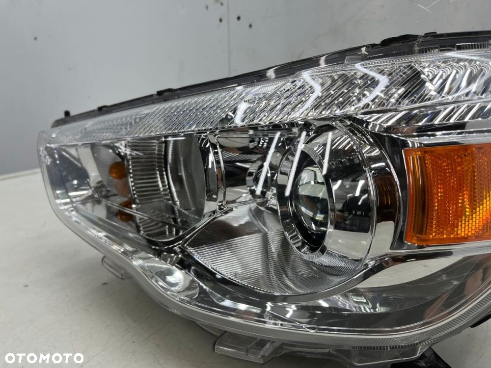 Lampa reflektor Mitsubishi ASX I Outlander Sport 10-19r. lewa przednia SOCZEWKA Europa oryginal - 6