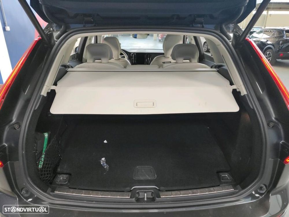 Volvo XC 60 - 6