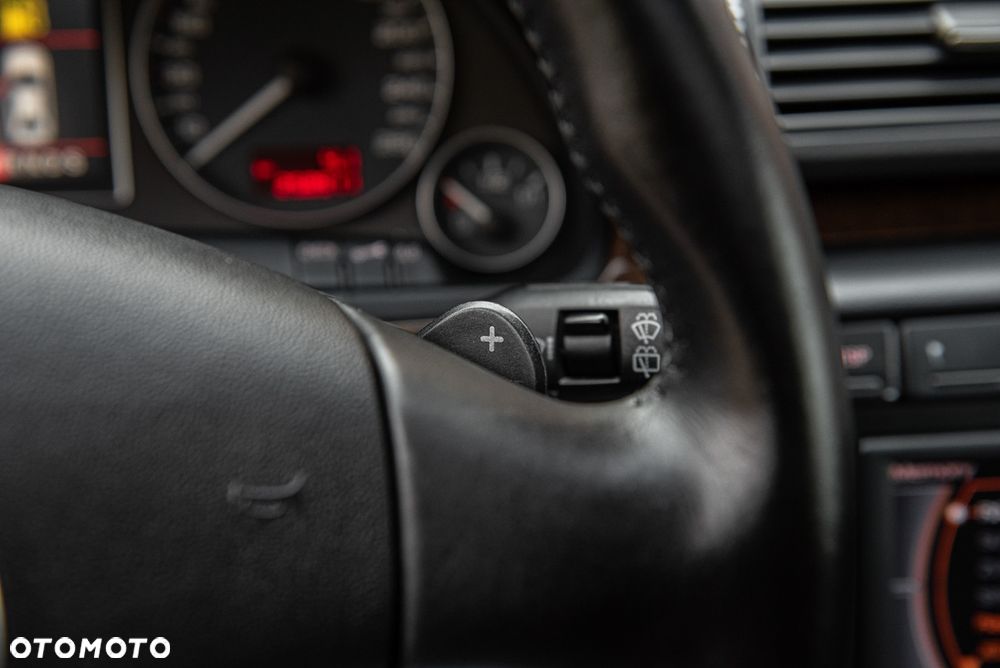 Audi S4 Avant tiptronic - 19