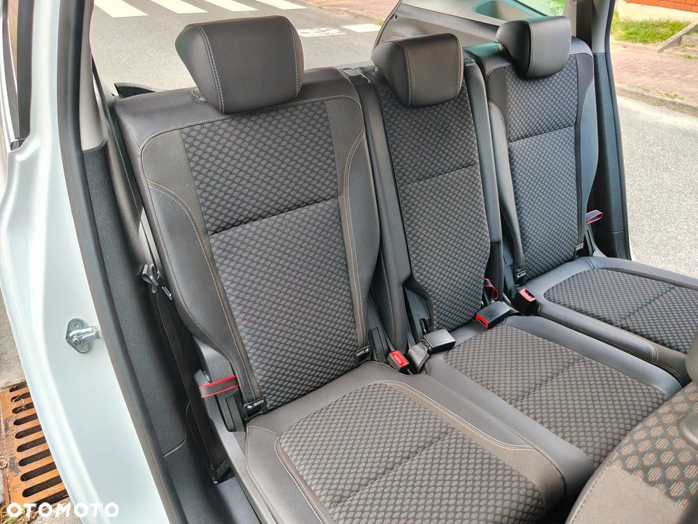 Opel Zafira - 18