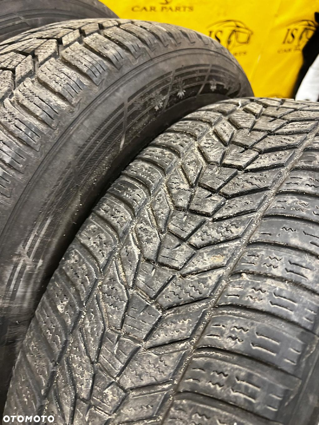 KOŁA FELGI OPONY ZIMOWE LAND ROVER RANGE ROVER EVOQUE II L551 235/60 R18 - 15
