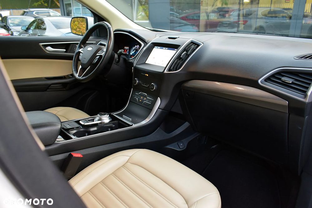Ford Edge - 9