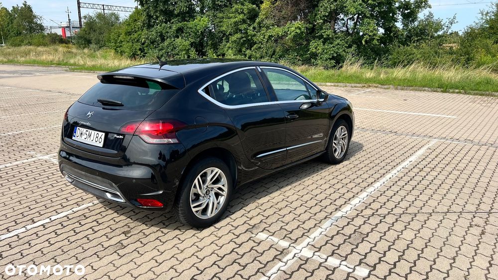 Citroën DS4 PureTech 130 Stop&Start SoChic - 3
