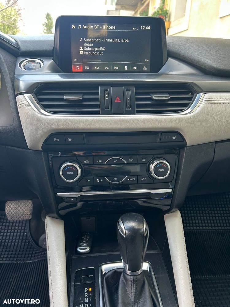 Mazda 6 - 24