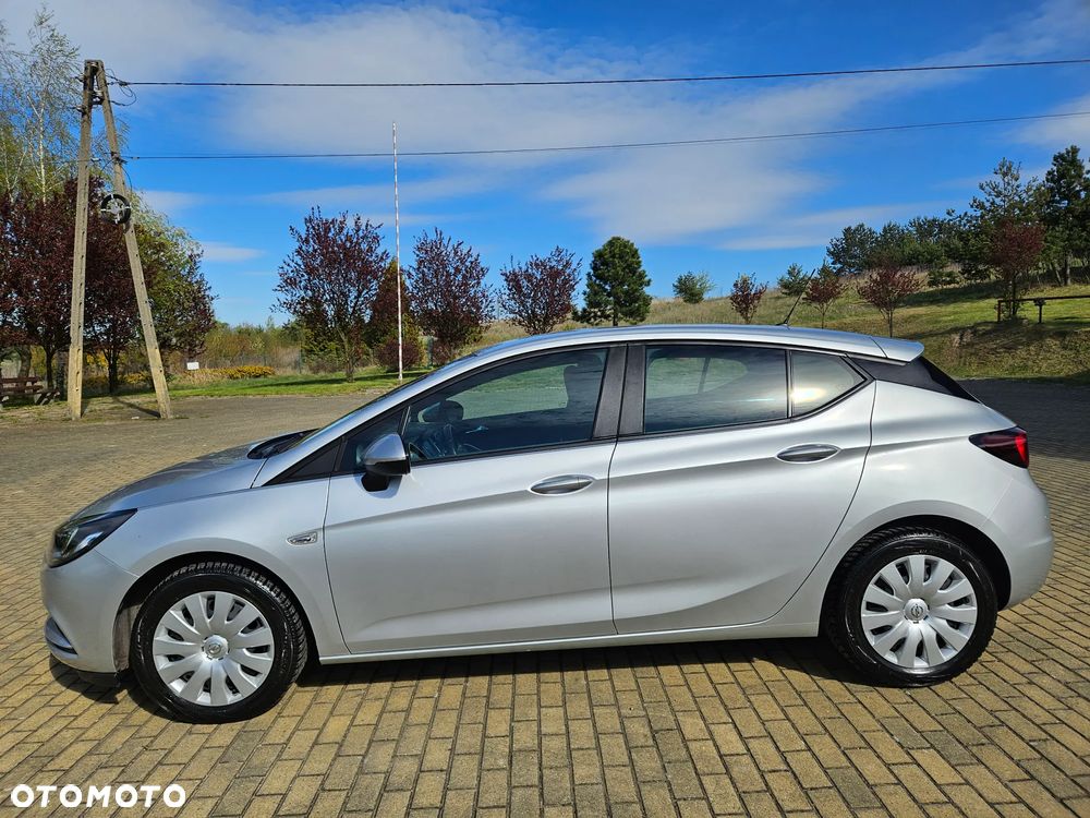 Opel Astra 1.4 T Enjoy - 11