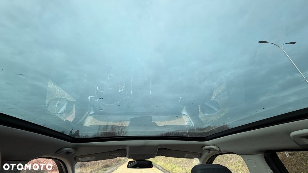 Land Rover Discovery Sport - 17