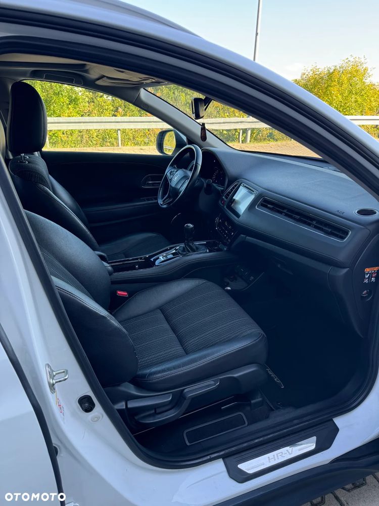 Honda HR-V 1.5 Executive (ADAS) - 8