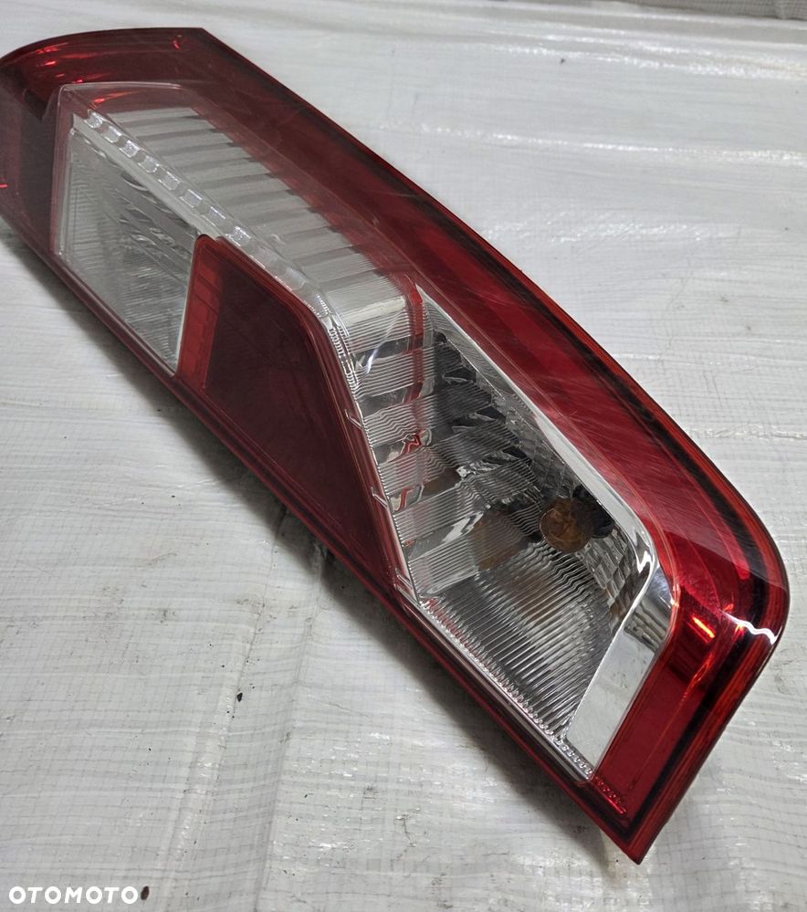 LAMPA LEWA TYLNA OPEL MOVANO B II - 4