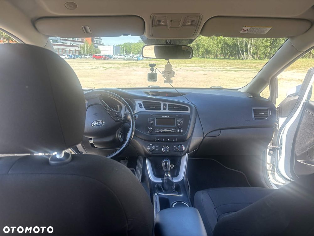 Kia Ceed 1.4 CVVT - 6
