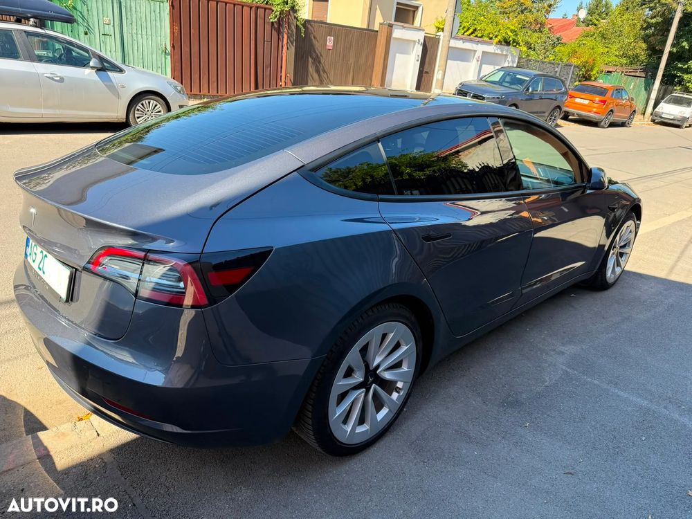 Tesla Model 3 Long Range RWD Premium - 5