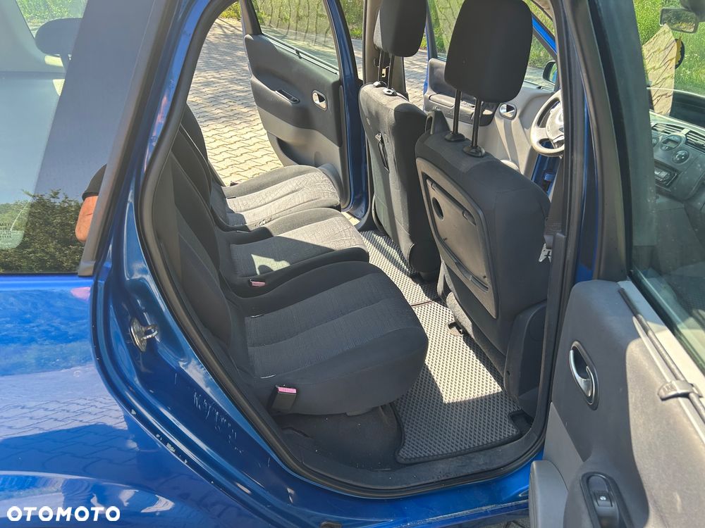 Renault Scenic 2.0 16V Expression - 13