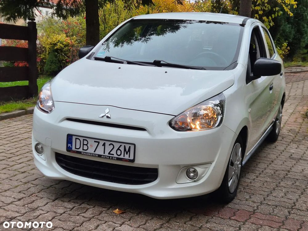 Mitsubishi Space Star - 10