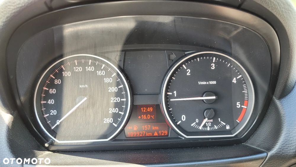 BMW Seria 1 120d - 29