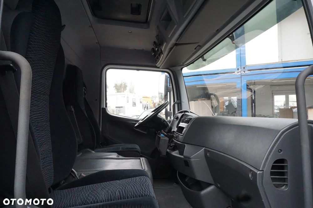 Mercedes-Benz Atego 821 - 13